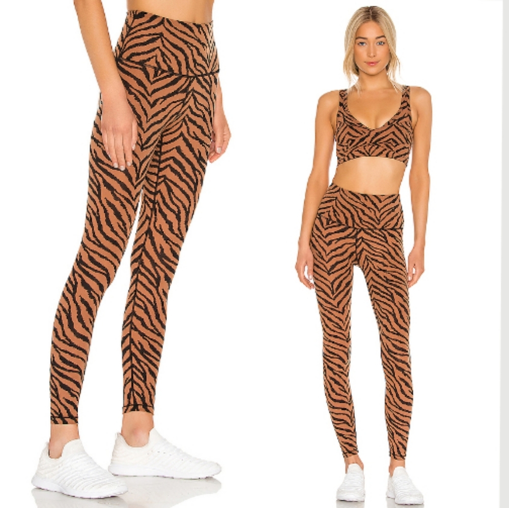 Brand New with tags Varley Century 2.0 Leggings in Clay Zebra Buttery Soft